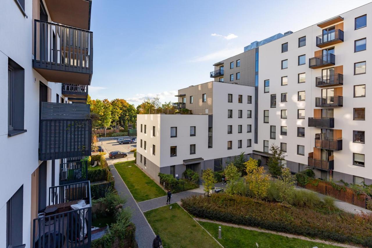 Warsaw Ulrychow Apartment With Parking By Renters Экстерьер фото