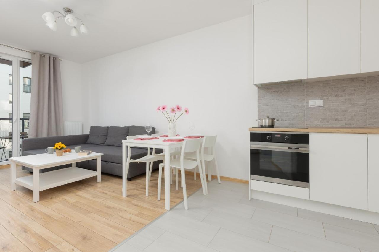 Warsaw Ulrychow Apartment With Parking By Renters Экстерьер фото