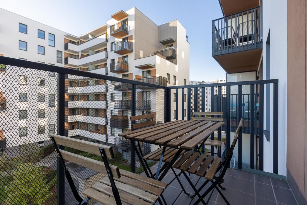 Warsaw Ulrychow Apartment With Parking By Renters Экстерьер фото